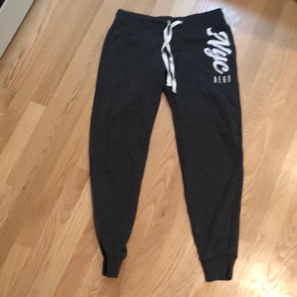 Gray Aeropostale girls sweatpants